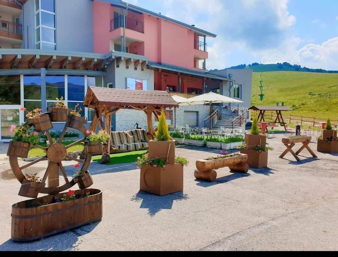 Hotel Sole Del Baldo Brentonico Kültér fotó